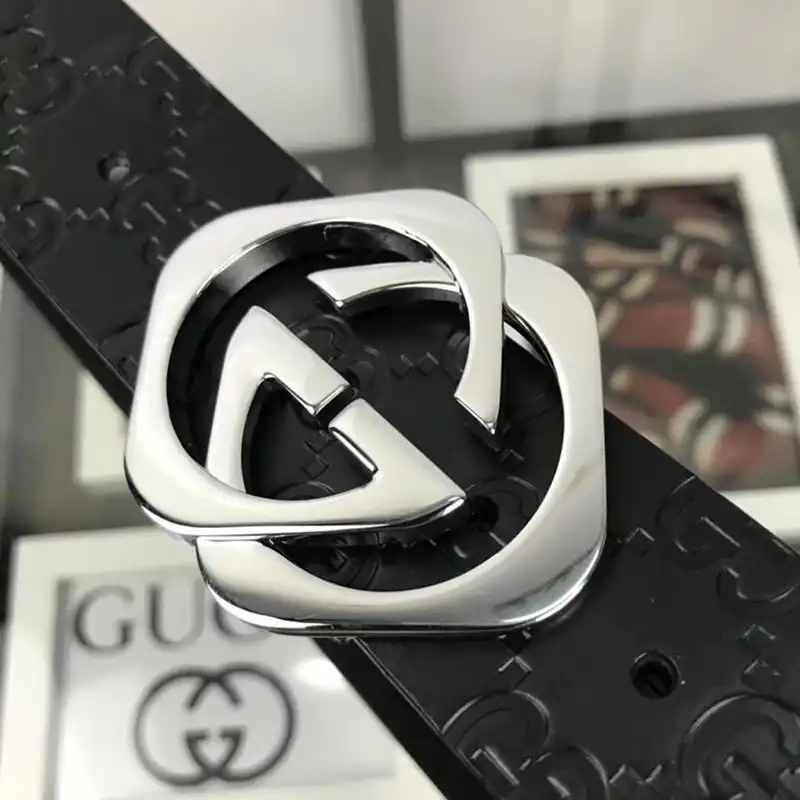 G*u*i s belte 1905bl0183