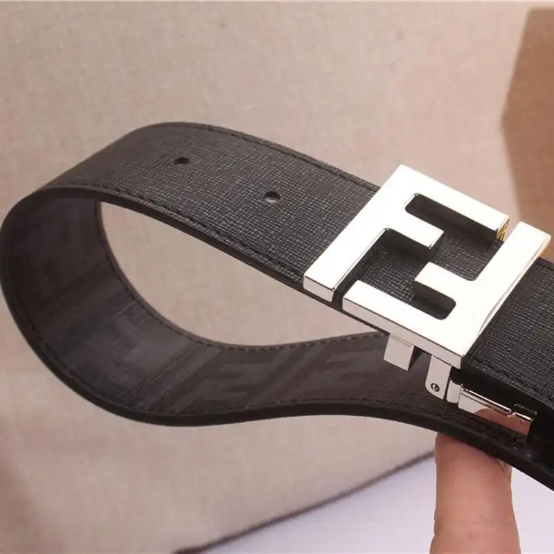 Fendi s Belte 1905BL0343