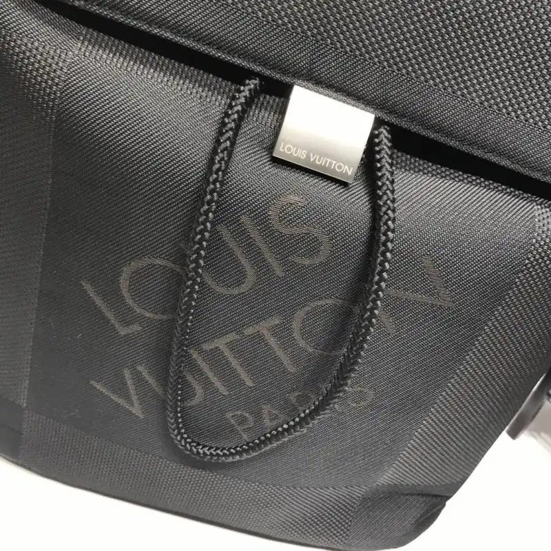 LV Bags 19B5790028