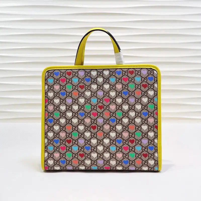 G*u*i bags 205b570018