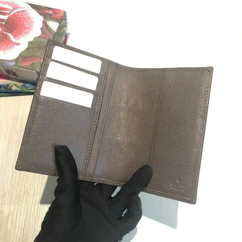 G*u*i bags 20guc0110