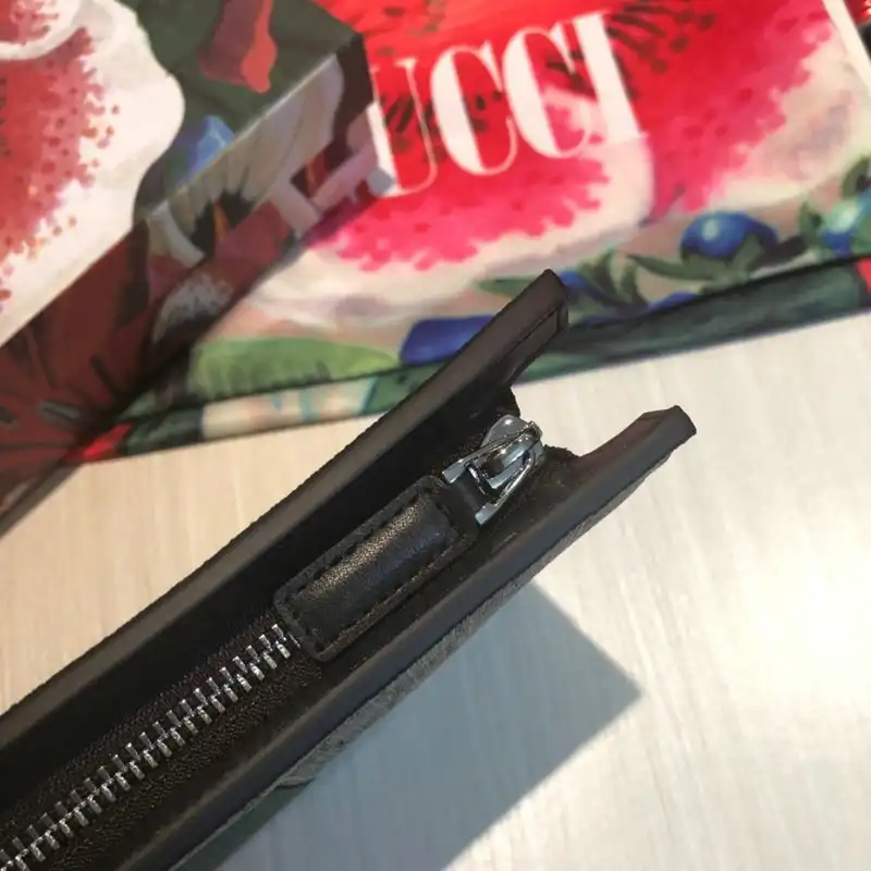 G*u*i bags 20guc0159