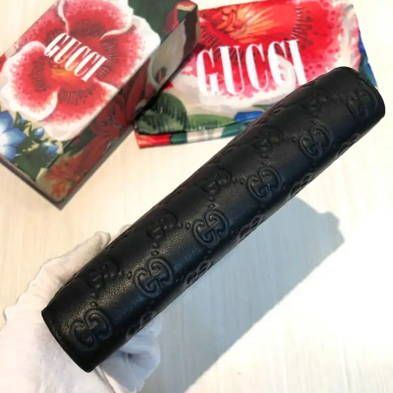 G*u*i bags 20guc0205