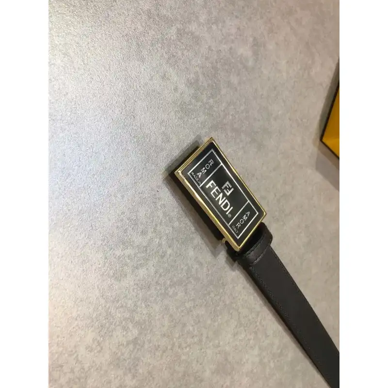 Fendi s Belt 20XIA0057
