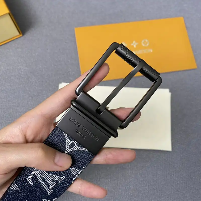 LV Belts 2106XA0184