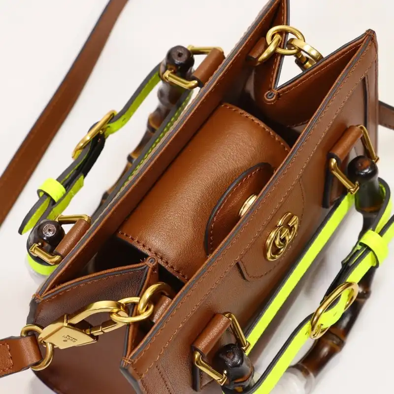 G*u*i s bags 2108dj0077