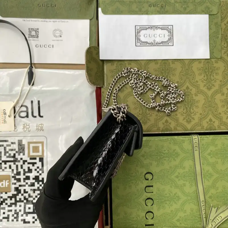 G*u*i bag 2109ya0219