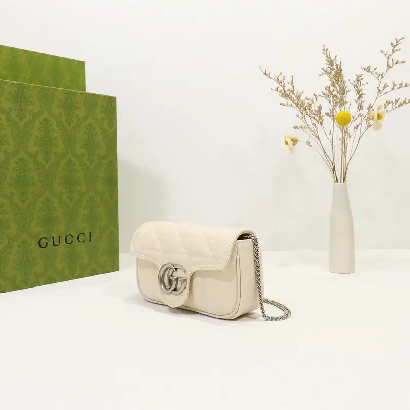 G*u*i bags 2110dj0076