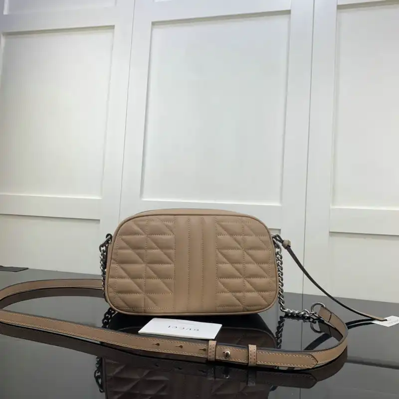 G*u*i bags 2110ya0132