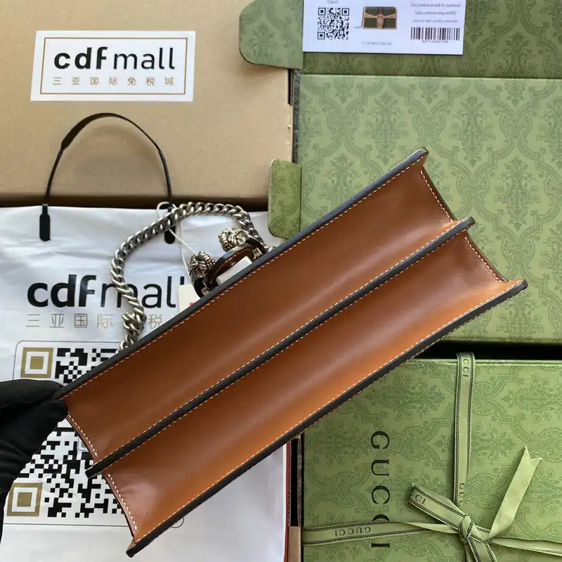 G*u*i bags 2111ya0019