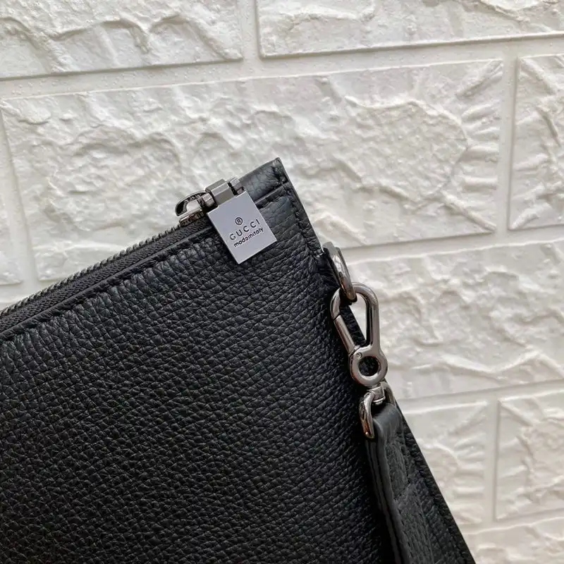 G*u*i bags 2111yz0041