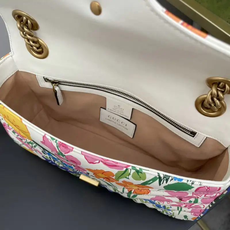 G*u*i bags 2112dj0047