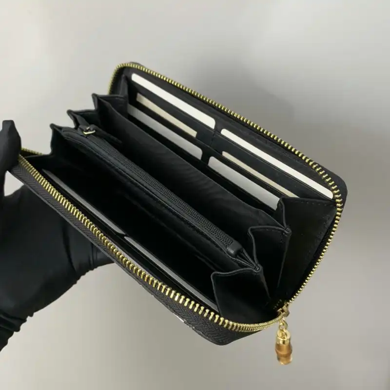 G*u*i bags 2112dj0073