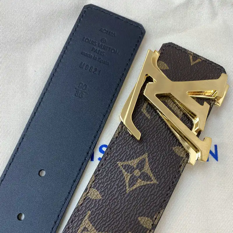 LV Belts 2201XA0120
