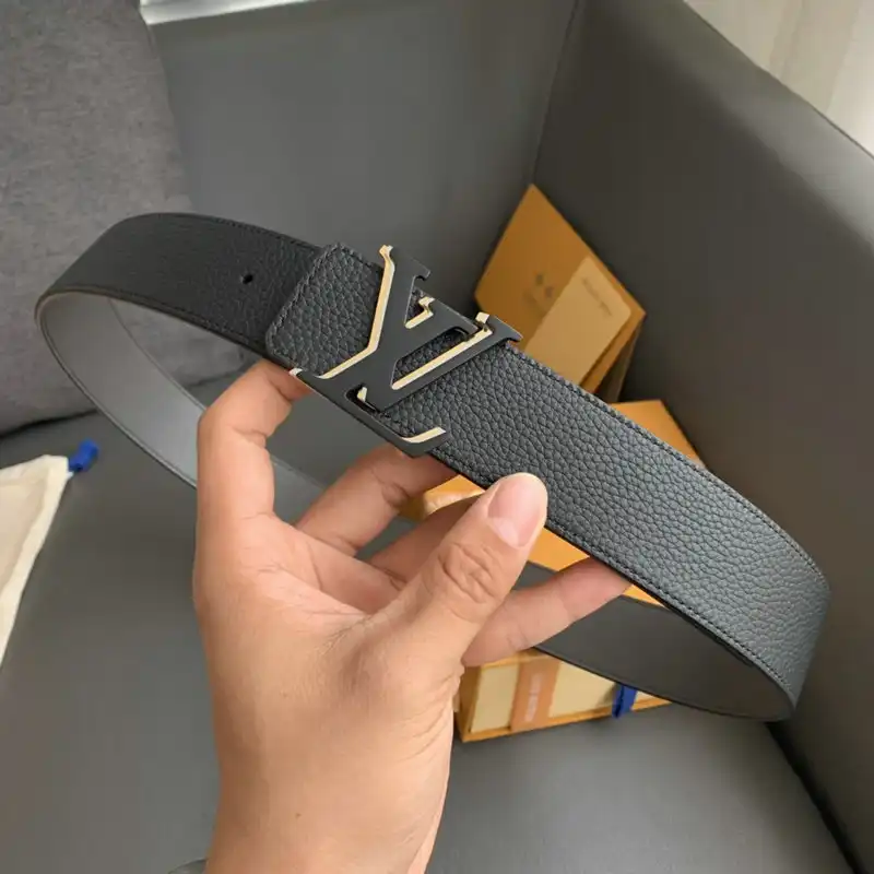 LV Belts 2201XF0077