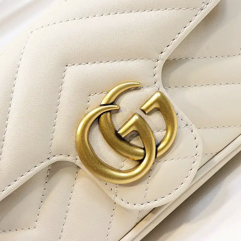 G*u*i bag 2206dj0001