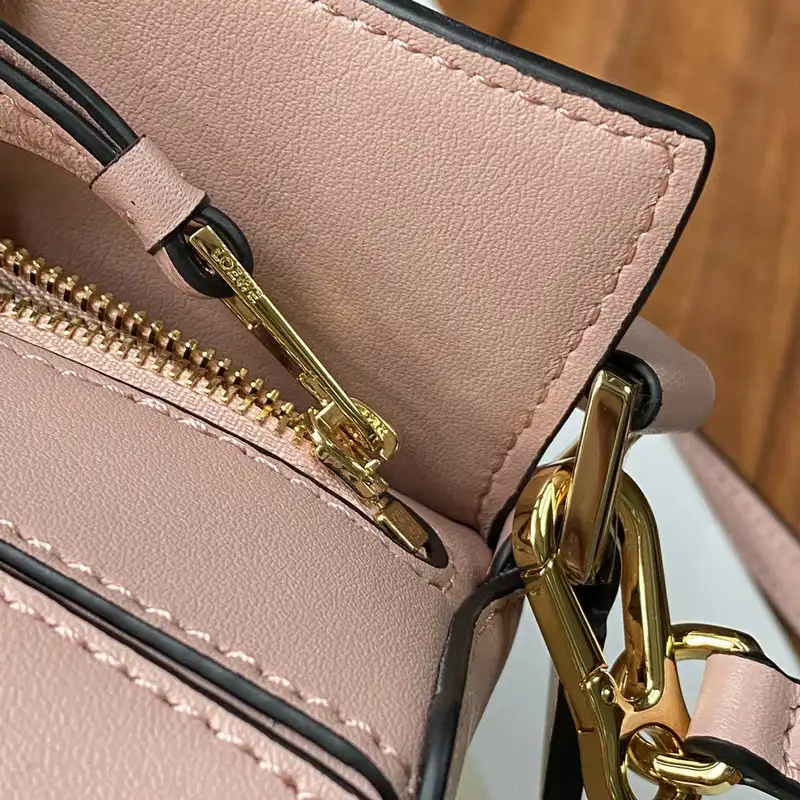 Loewe Bag 2209SW0021