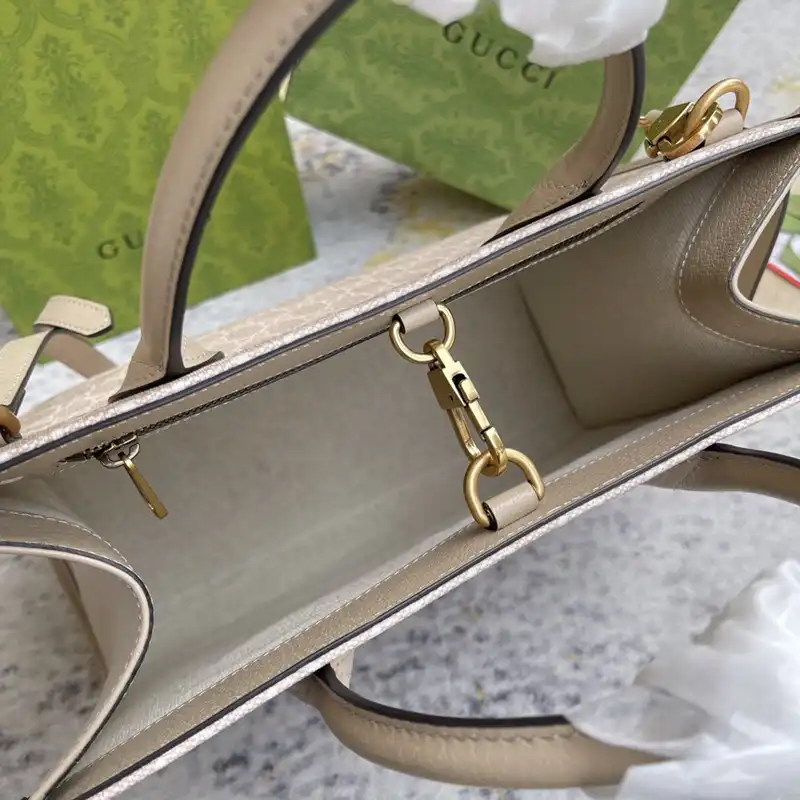 G*u*i bag 2210dj0026