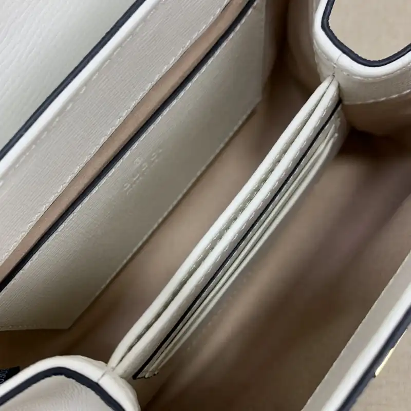 G*u*i bag 2210ya0076