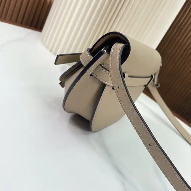 Loewe Bag 2309YA0138