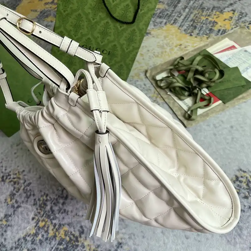 G*u*i bags 2312ya0147