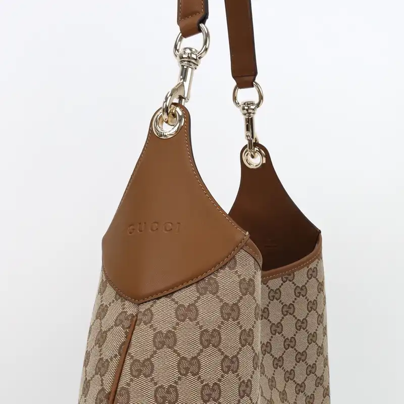 G*u*i bags 2411ya0185