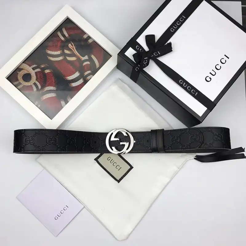 G*u*i s belts 19bl0033