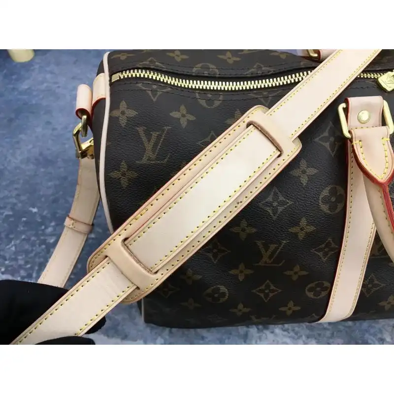 LV Bags 19T1L0432