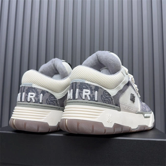 Effortless Amiri MA-1 Sneaker 653