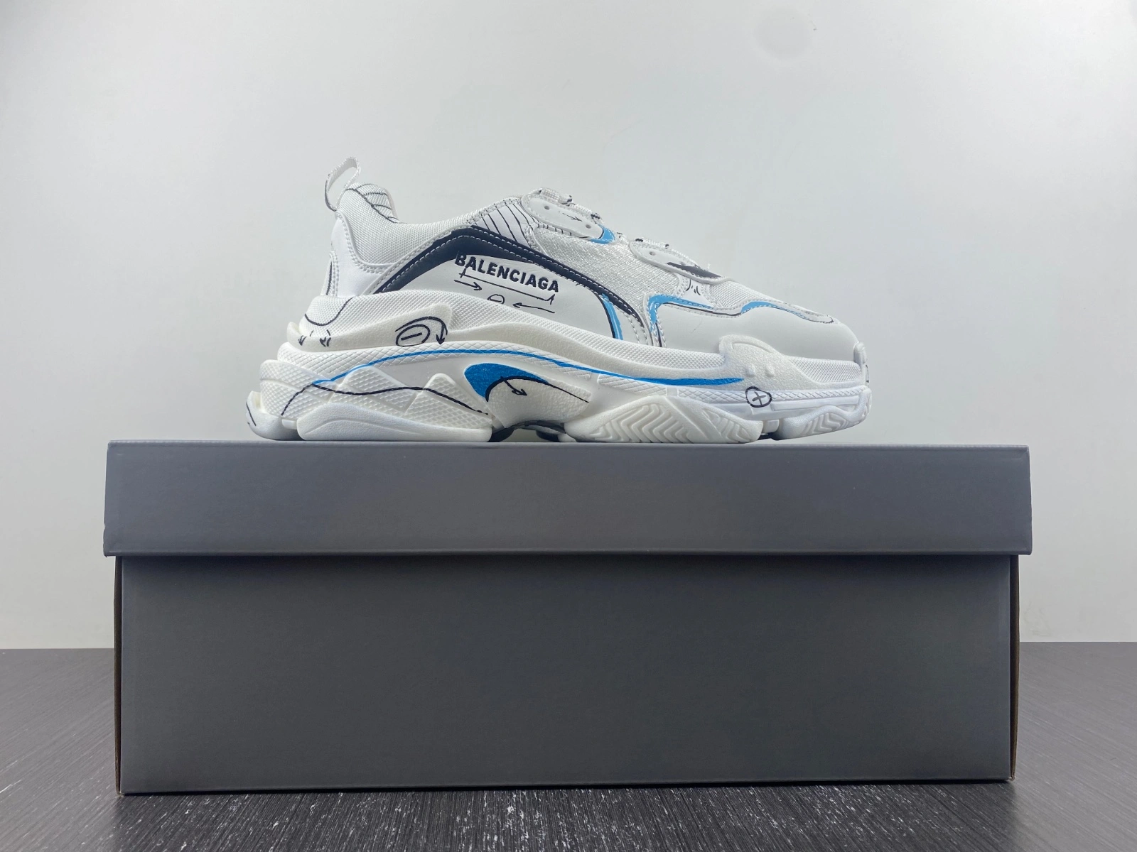 BALENCIAGA 536737W3SRB BestValue 4378