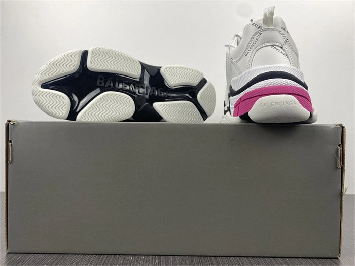 Comfortable BLCG TRIPLE SNEAKER 524039 W2FA4 4446