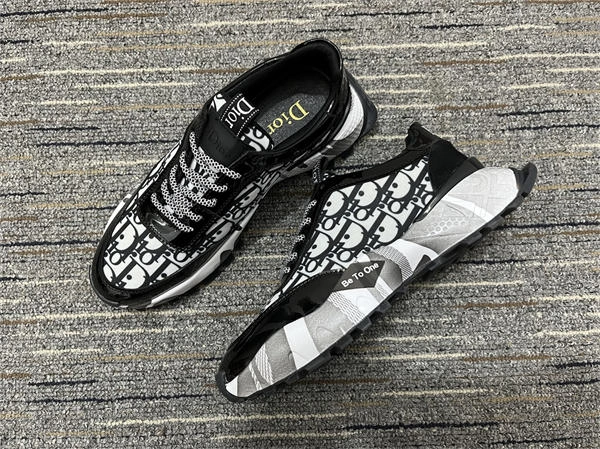 Dior Sneaker ModernLook 1258