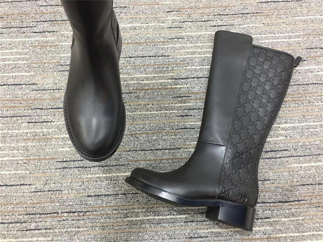 G*u*i boot women flexiblefit 517