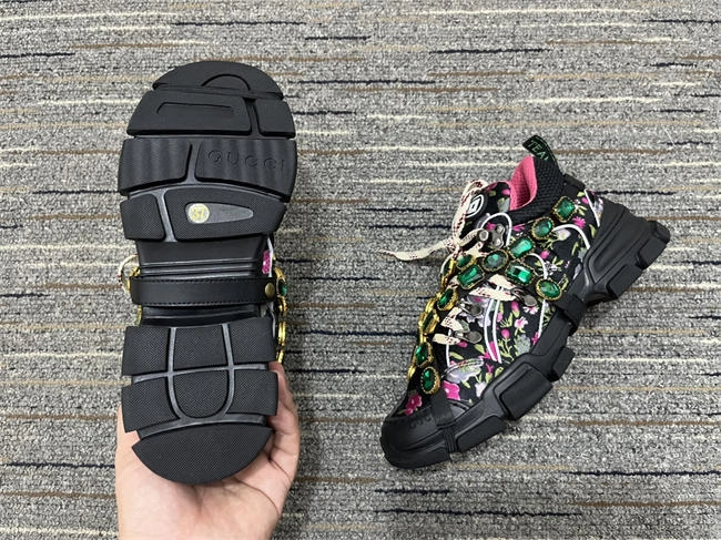 thermal G*u*i flashtrek sneaker 286