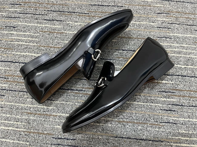 welldesigned G*u*i loafer 347