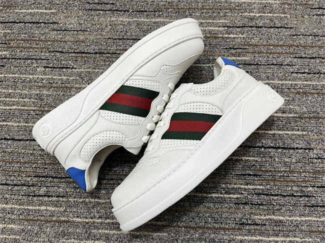 modernlook G*u*i low top sneaker 550