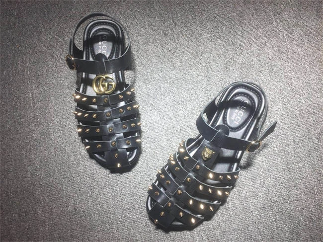 G*u*i sandals quickdry 361