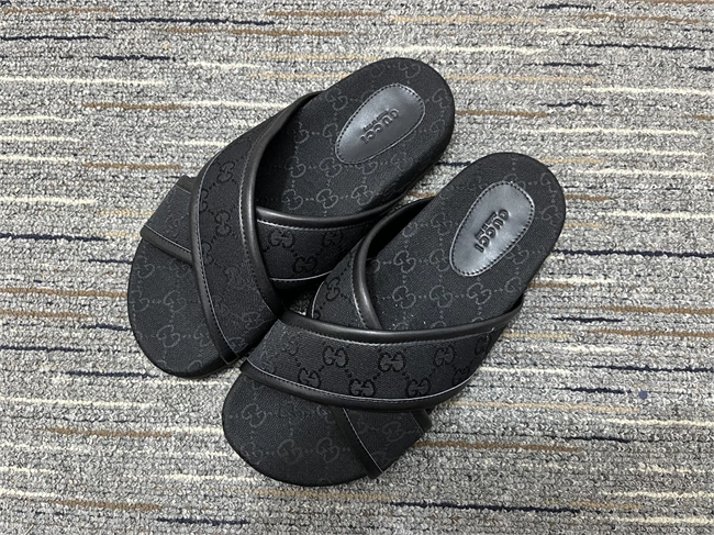 trendsetting G*u*i slide 413