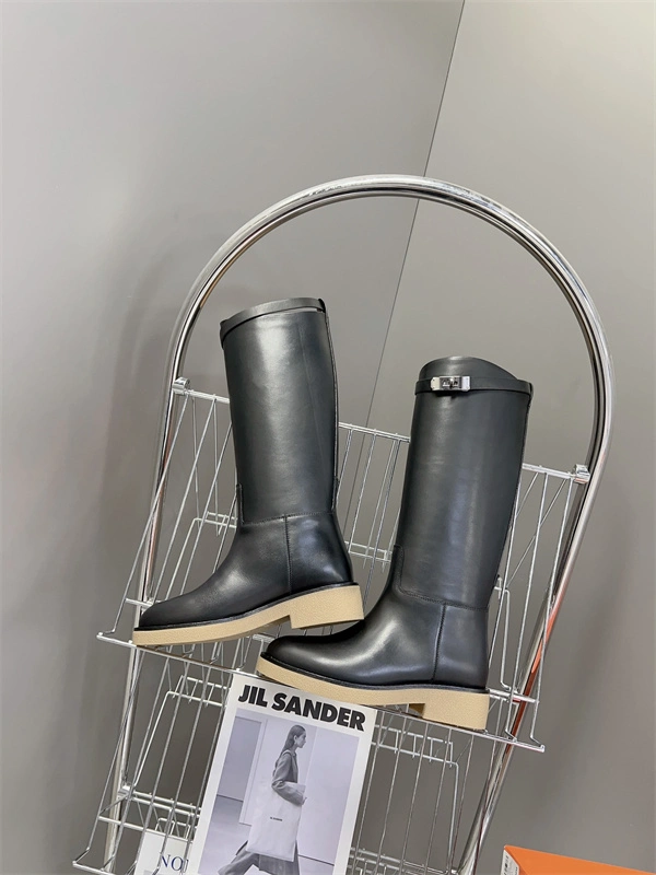 Youthful H Boot 2412