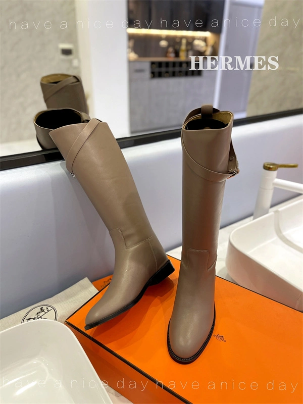 Comfortable H Boot 2422