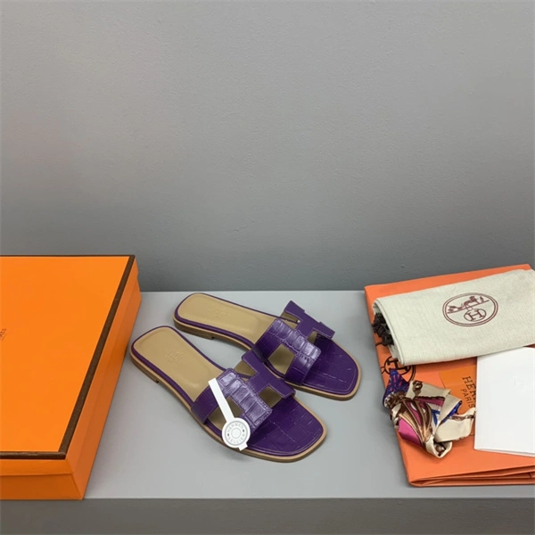 H Slipper Refined 2328