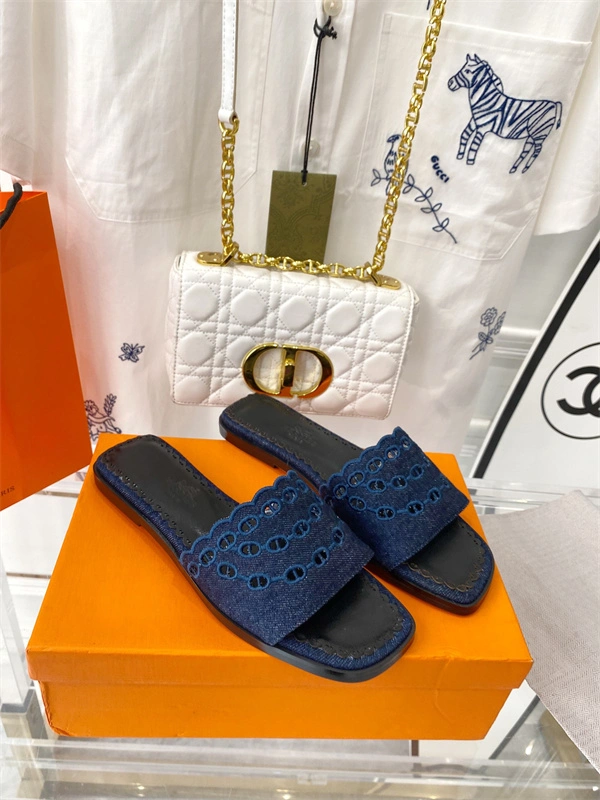 Durable H Slipper 2375