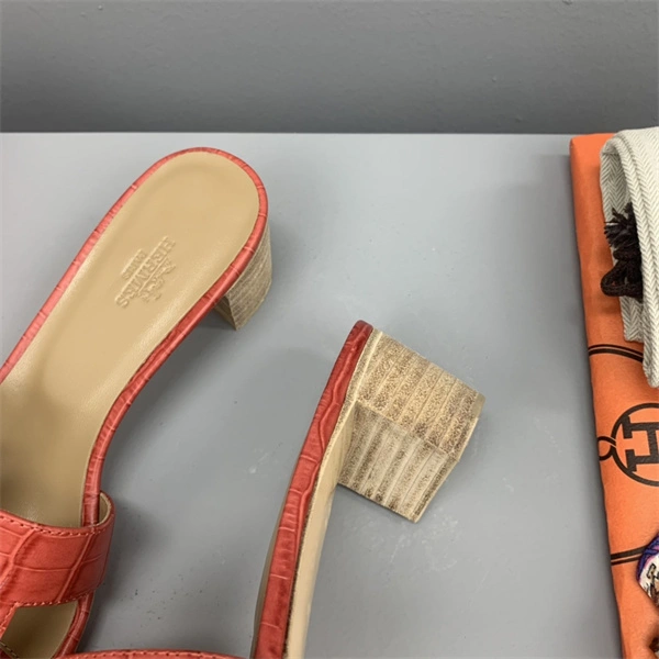 Timeless H Slipper 2385