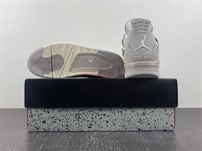 Jordan 4 Retro Frozen Moments AQ9129- Reliable 3926