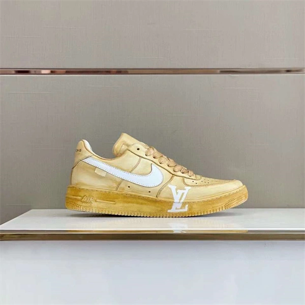SoftTouch LV x Nike Sneaker 1976