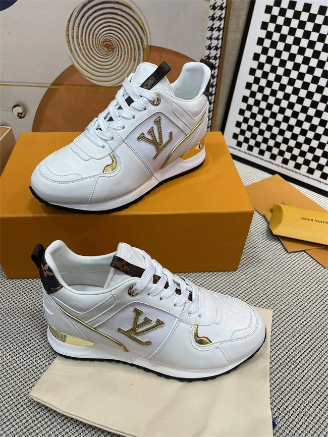 Flexible Lv Runner Sneaker 1982