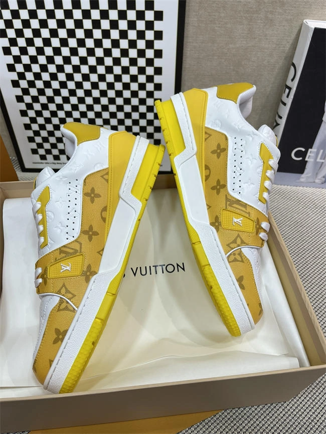 Lv Trainer Sneaker Unique 2117