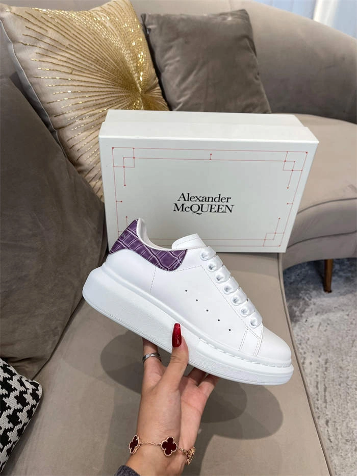 Mc Queen Affordable 2527