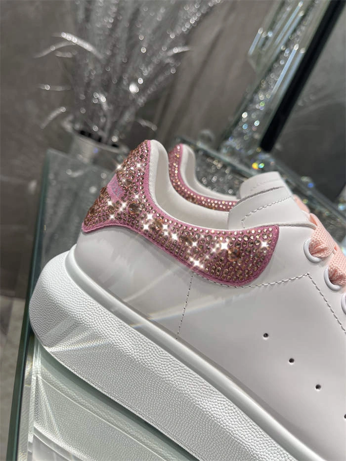 Mc Queen FreshLook 2554