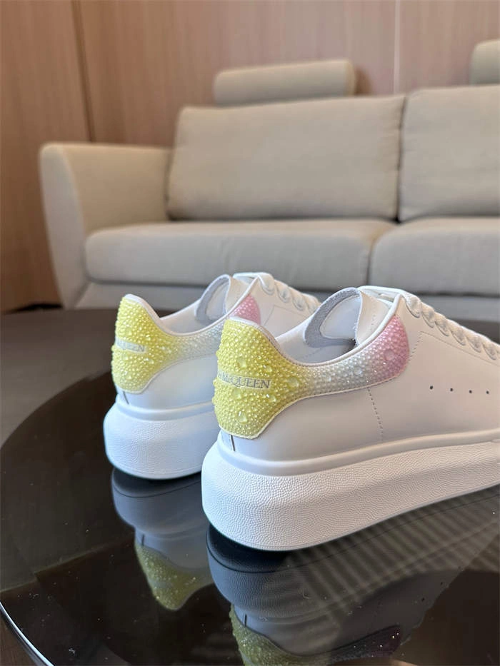 Mc Queen Affordable 2559